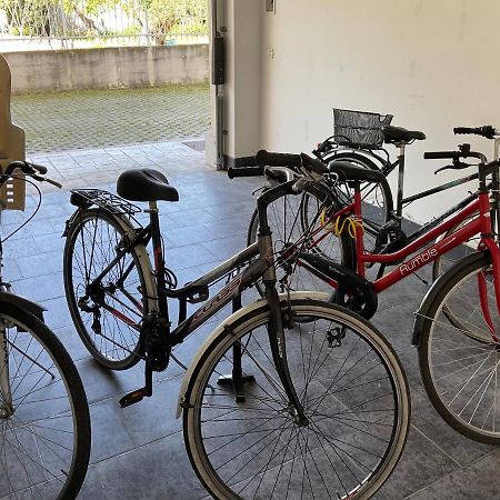 شقة Attico Petfriendly Con Terrazzo, Via Del Borgo Montesilvano Marina المظهر الخارجي الصورة