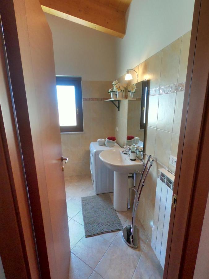 شقة Attico Petfriendly Con Terrazzo, Via Del Borgo Montesilvano Marina المظهر الخارجي الصورة