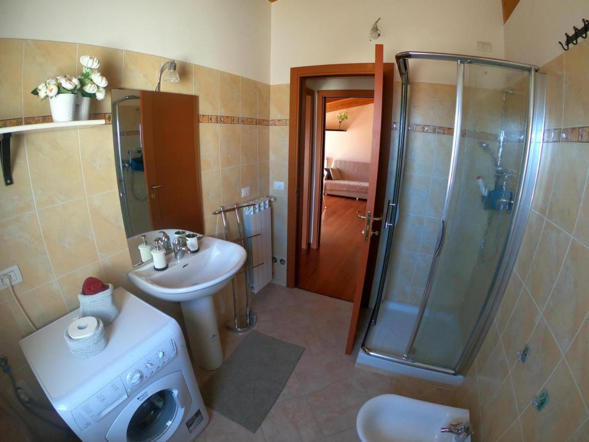 شقة Attico Petfriendly Con Terrazzo, Via Del Borgo Montesilvano Marina المظهر الخارجي الصورة